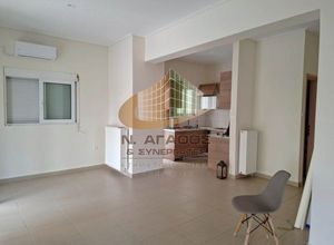 Διαμέρισμα για ενοικίαση - Παλαιό Φάληρο, - Φωτογραφία 2