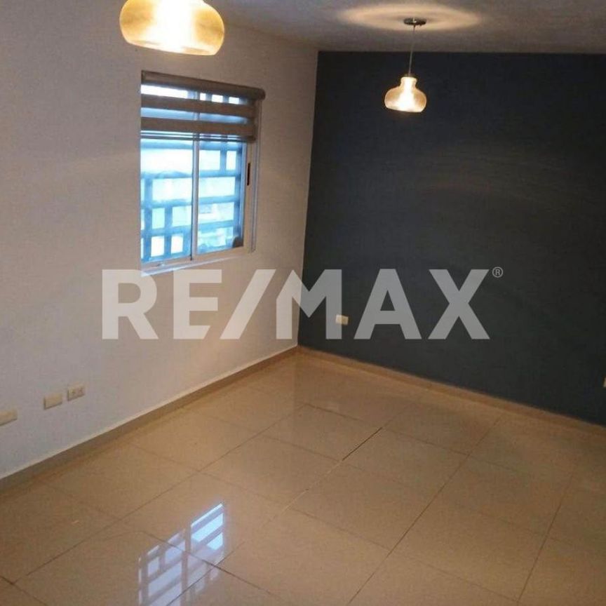 Casa en renta en Fraccionamiento en Apodaca - Foto 1