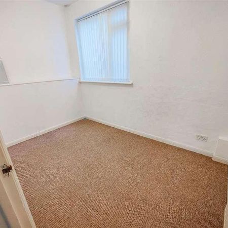 Milton Avenue, Westcliff On Sea, Essex, SS0 - Photo 3