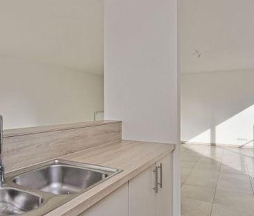 Appartement te huur in Genk voor € 950 met 2 slaapkamers - Photo 3