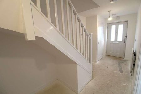 Rose Hill Rise, Doncaster, DN4 - Photo 2