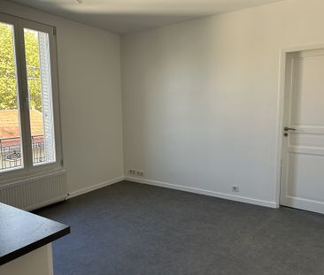 Appartement 37 m² - 2 Pièces - Saint-Maur-Des-Fossés (94210) - Photo 3