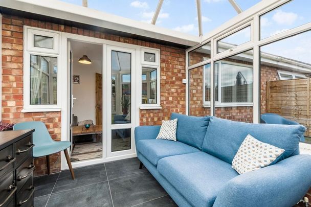 2 bedroom semi-detached bungalow to rent - Photo 1