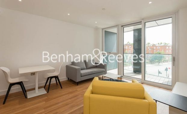 1 Bedroom flat to rent in Gladwin Tower, Nine Elms, SW8 - Photo 1