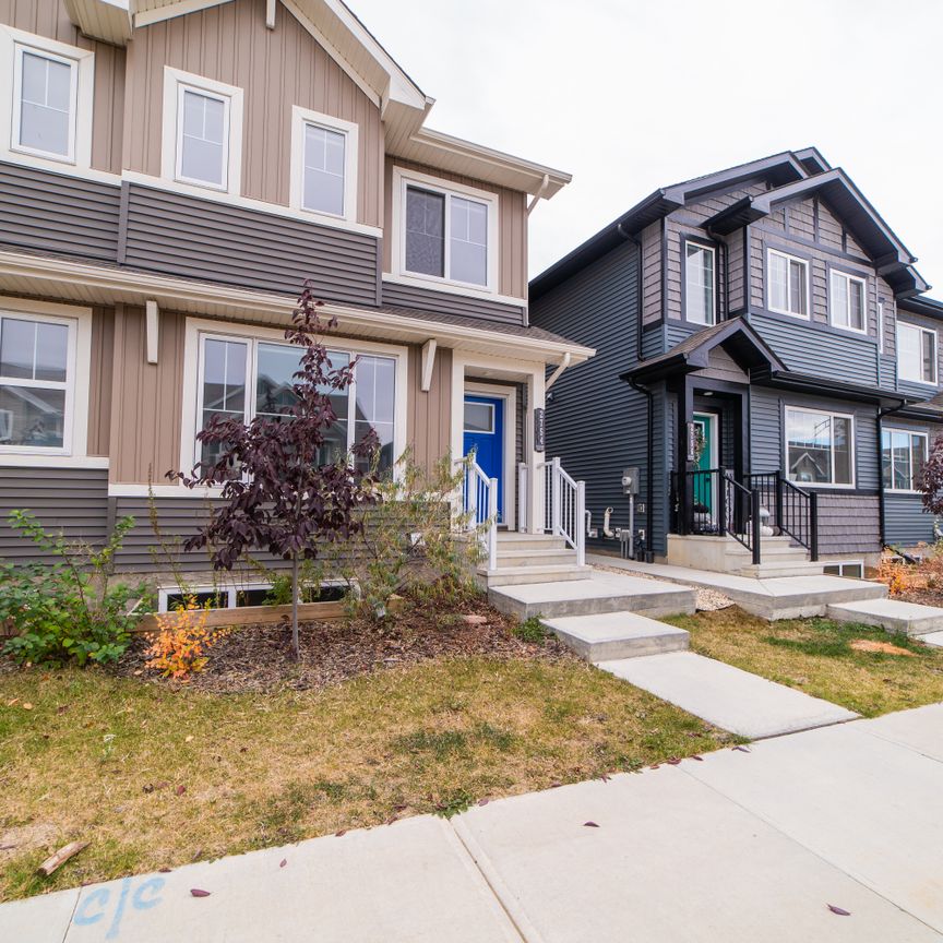 2704-2766 Chokecherry Place SW, Edmonton, AB, Paisley - Photo 1