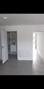 1 Bed Flat, Poplar Road, B66 - Photo 4