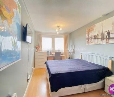 1 bedroom property to rent in Westcliff On Sea - Photo 1