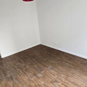 Appartement 1 pièce à Fontenay-le-Comte - Photo 2