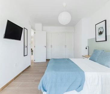 Carrer de Miguel Servet, Valencia, Valencian Community 46015 - Photo 5