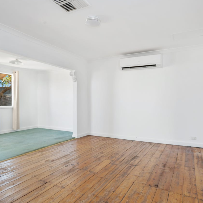 Charming 3-Bed Home in the Heart of Kalgoorlie! - Photo 1
