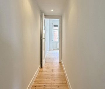 Rez-de-chaussée - à louer - Photo 4