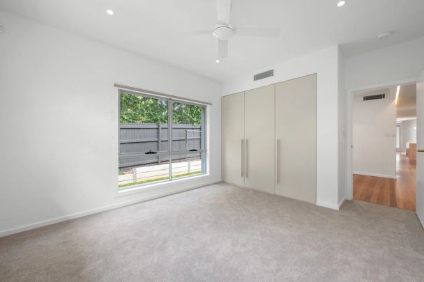 15 Playfair Street, Tarragindi. - Photo 1