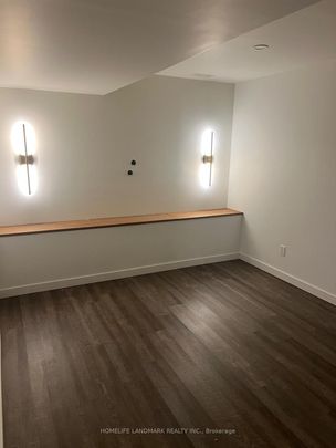 For Lease - 794 BROADWAY Boulevard, Peterborough, Ontario - Photo 1