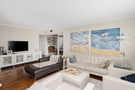4855 Boul. De Maisonneuve O., #501 - Photo 3
