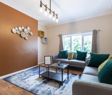 1 bedroom in a house share to rent - Photo 1