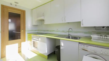 Calle de Turaco, Madrid, Community of Madrid 28011 - Photo 4