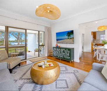 Riverfront living! - Photo 2