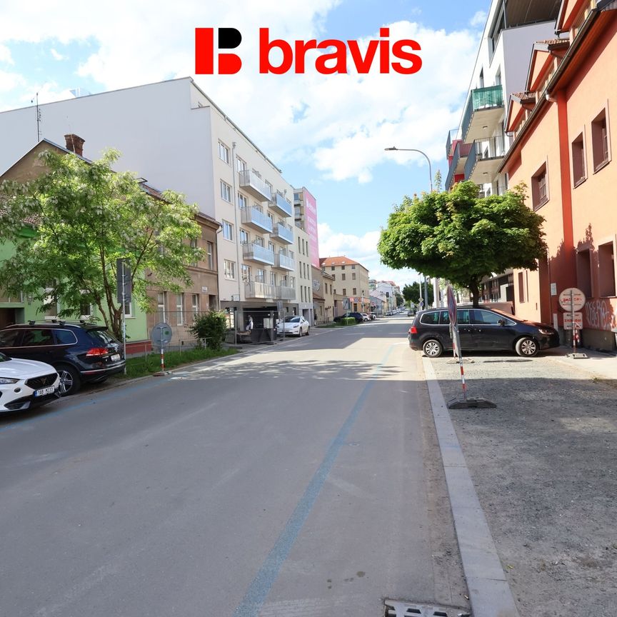 Pronájem bytu 1+kk a garsoniéry 36 m², Poděbradova 628, Brno - Photo 1