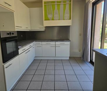 Location Maison 5 pièces 115m² LEOGNAN 33850 - Photo 2