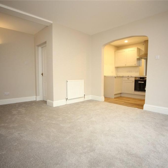 2 bedroom apartment to rent - Photo 1