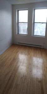 NDG 2 Bedroom apt - Photo 4