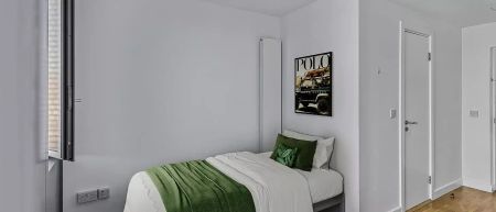 Bronze Ensuite - Photo 3