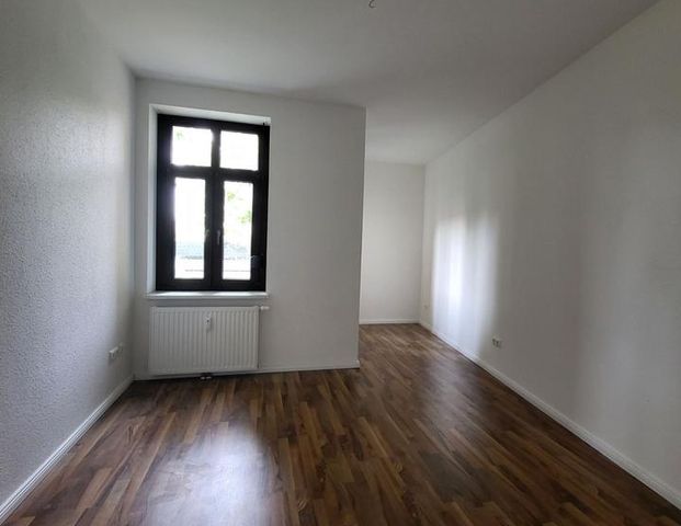 Helle 3-RW mit modernes Bad mit Wanne & Dusche und Balkon - Foto 1