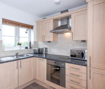 2 bedroom apartment to rent - Photo 2