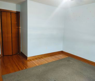 For Lease - 176 Conlins Road Unit# Main, Toronto, Ontario - Photo 5