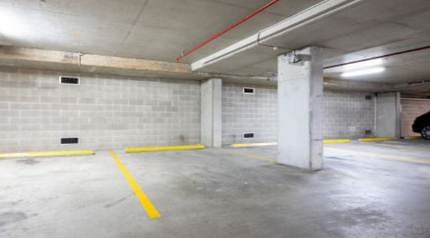 Prime Car Space in the Heart of Ultimo - Unmatched Convenience and Accessibility - Photo 1
