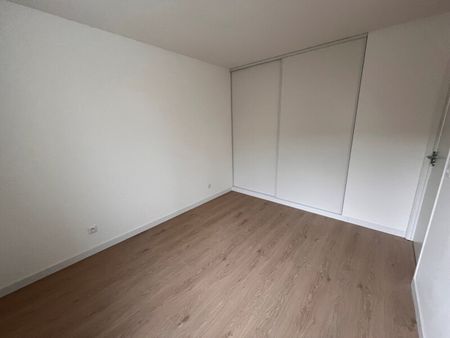 Location Appartement 2 pièces 45m² ST JORY 31790 - Photo 2