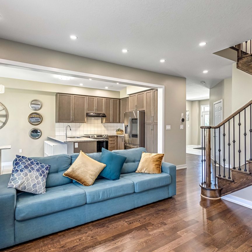 For Lease - 44 Santos Drive, Haldimand, Ontario - Photo 1