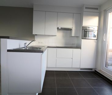 Lichtrijk appartement met 2 slpks en 2 terrassen voor 875 EUR/mnd - Foto 1