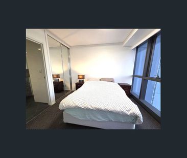 FURNISHED 2 BEDROOM APARTMENT! CONVENIENT INNER-CITY LIVING! - Photo 5