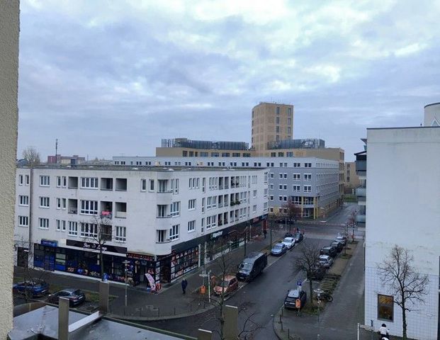 Im Bau - Frisch renovierte 3-Zimmer Wohnung - Foto 1