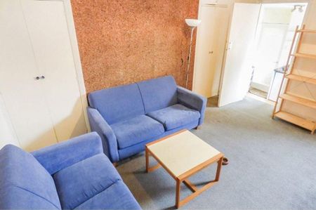 3 bed upper flat to rent in NE2 - Photo 4