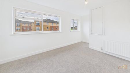 2 bedroom end of terrace house to rent - Photo 3