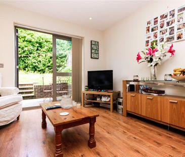 Egerton Court, - Photo 2