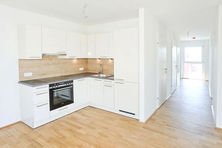 WESTSEITIGE ECKWOHNUNG MIT ABENDSONNE UND PRIVATEM BALKON IN ZENTRALER LAGE - Photo 2