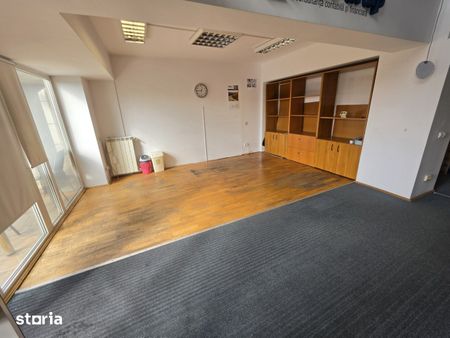 Duplex, B-ul Unirii, rond Alba Iulia, bloc stradal, vedere mixta - Photo 2