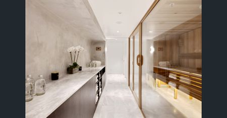 Luxury Living in the Heart of Hawksburn Village - Photo 5