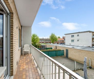 Instapklaar appartement met 2 slaapkamers, balkon en garagebox. - Photo 6