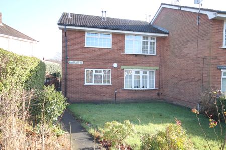 Portland Road, Eccles - Photo 2