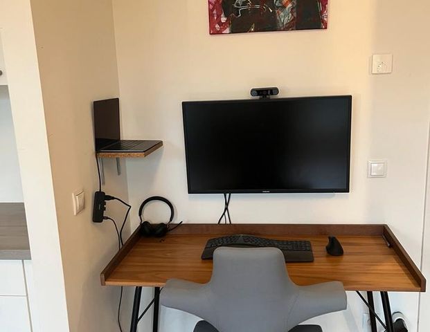 Möblierte 1,5 Zimmer mit großer Terrasse in Berlin Mitte - Photo 1