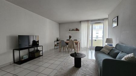 Location Appartement 2 pièces 48m² BORDEAUX 33000 - Photo 2