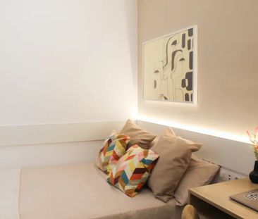 Avinguda de Madrid, Barcelona, Catalonia 08028 - Photo 2