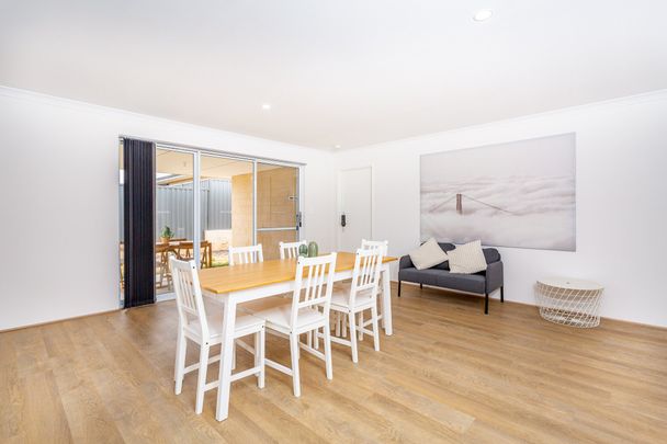 Upper Swan - Photo 1