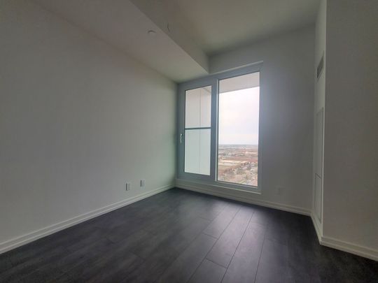 For Lease - 1000 Portage Parkway Unit# 1801, Vaughan, Ontario - Photo 1