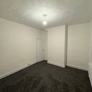 135 Colne Road, Brierfield, , UK - Photo 2