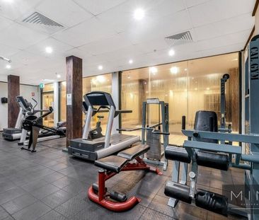 Modern Studio at the Oaks Goldsbrough! - Photo 5